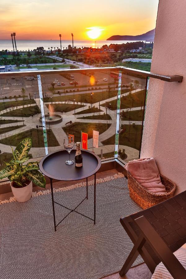 A21 Lux - Soho City Complex Bar Bagian luar foto